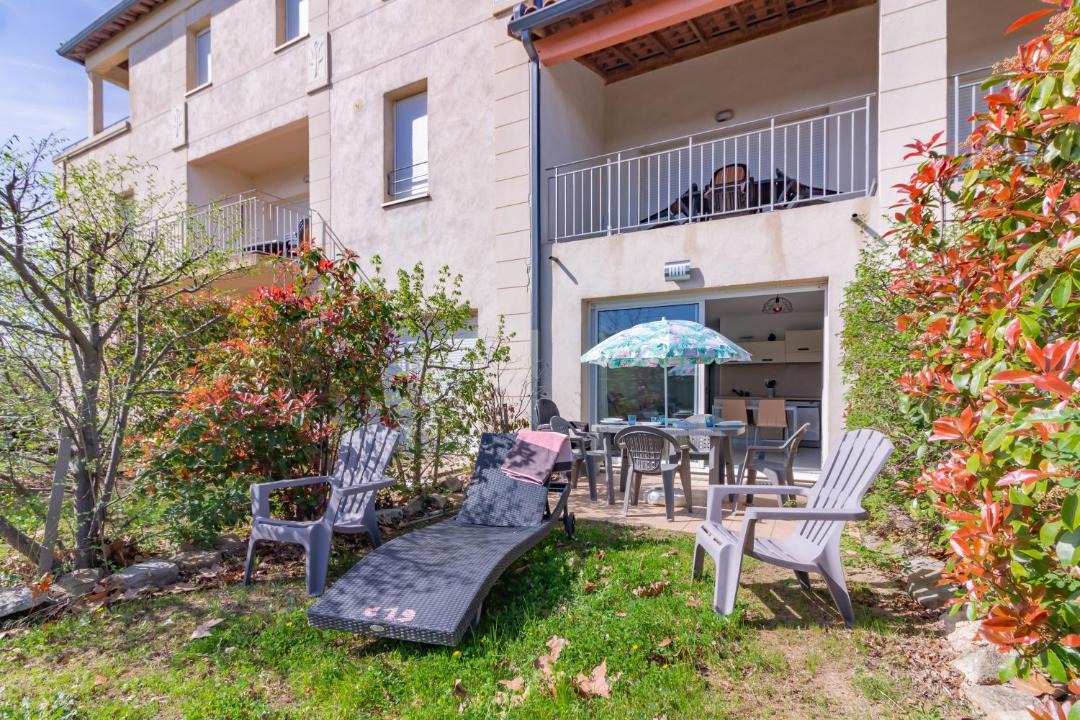 Photo of Patio Balcony in Azille