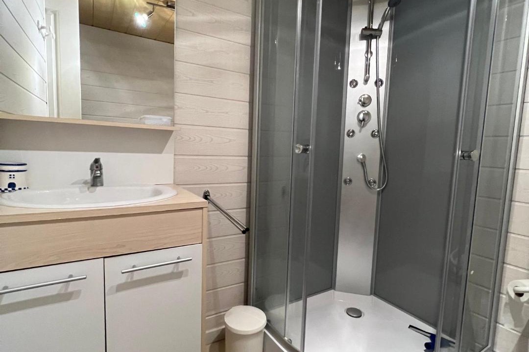Photo of Bathroom in Cornimont