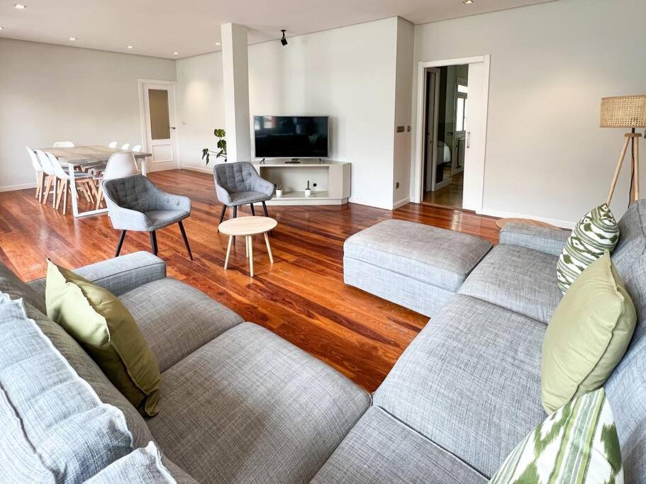 Photo of Livingroom in Gros