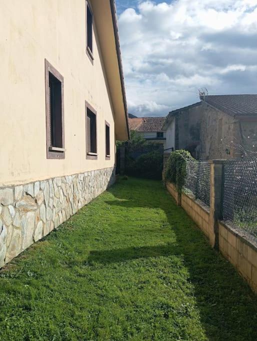 Photo of Buildings in Rasines