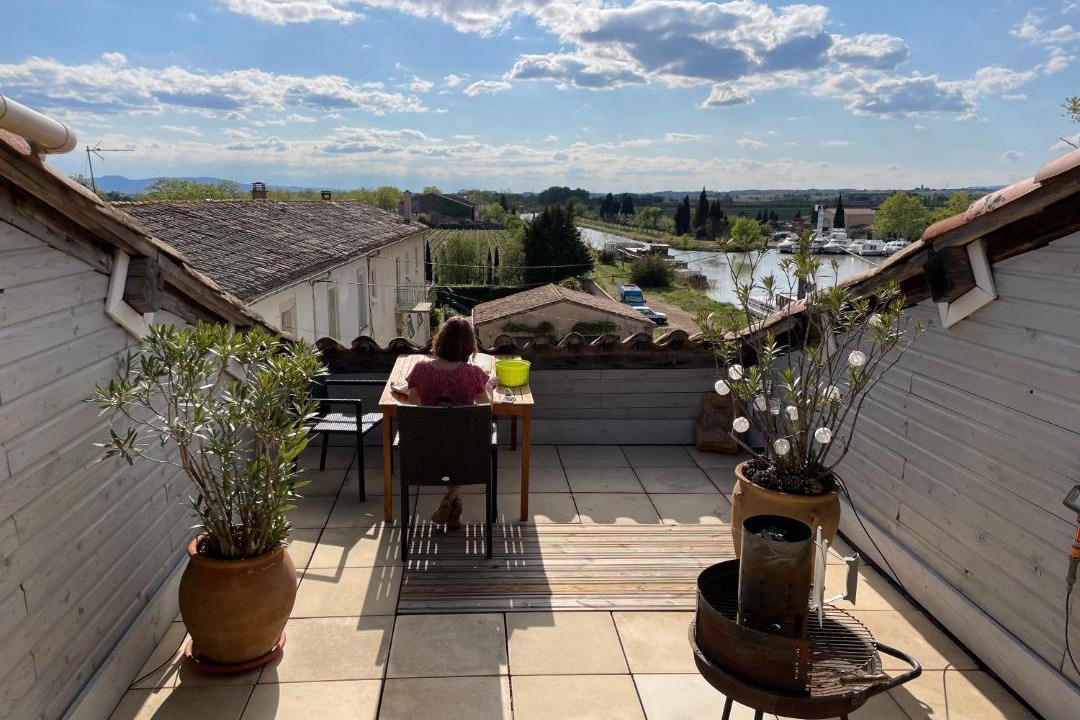 Photo of Patio Balcony in Homps