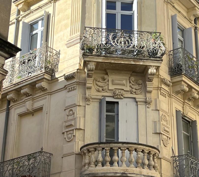 Photo of Others in Comedie