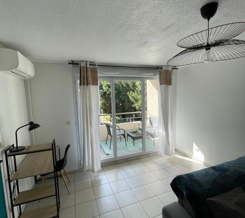 Photo of Livingroom in Montfavet