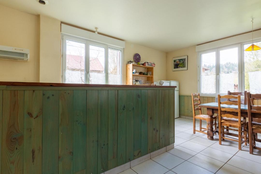 Photo of Kitchen in La Chaux-du-Dombief