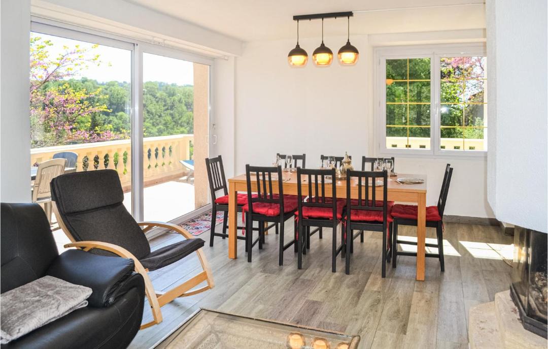 Photo of Livingroom in Beauregard-de-Terrasson