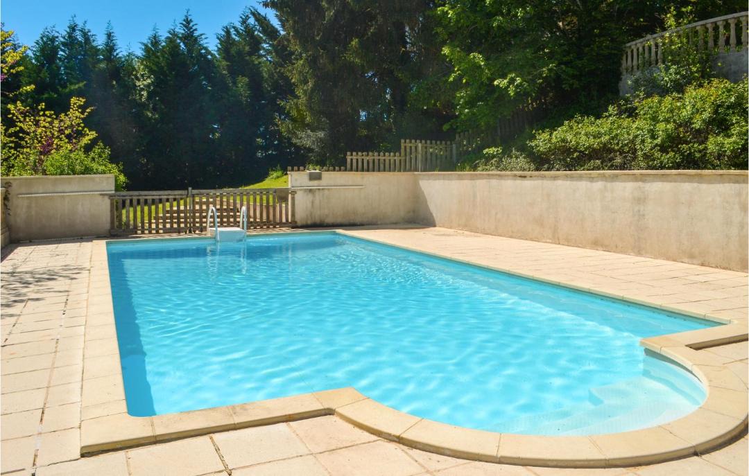 Photo of Outdoor in Beauregard-de-Terrasson