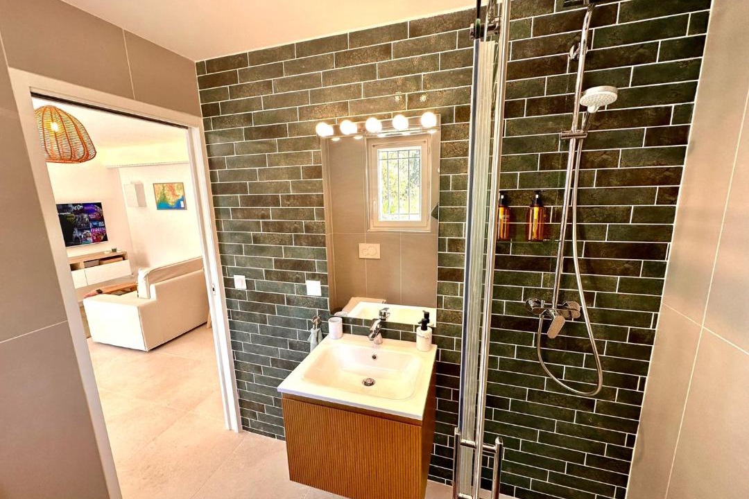 Photo of Bathroom in Peyrolles-en-Provence