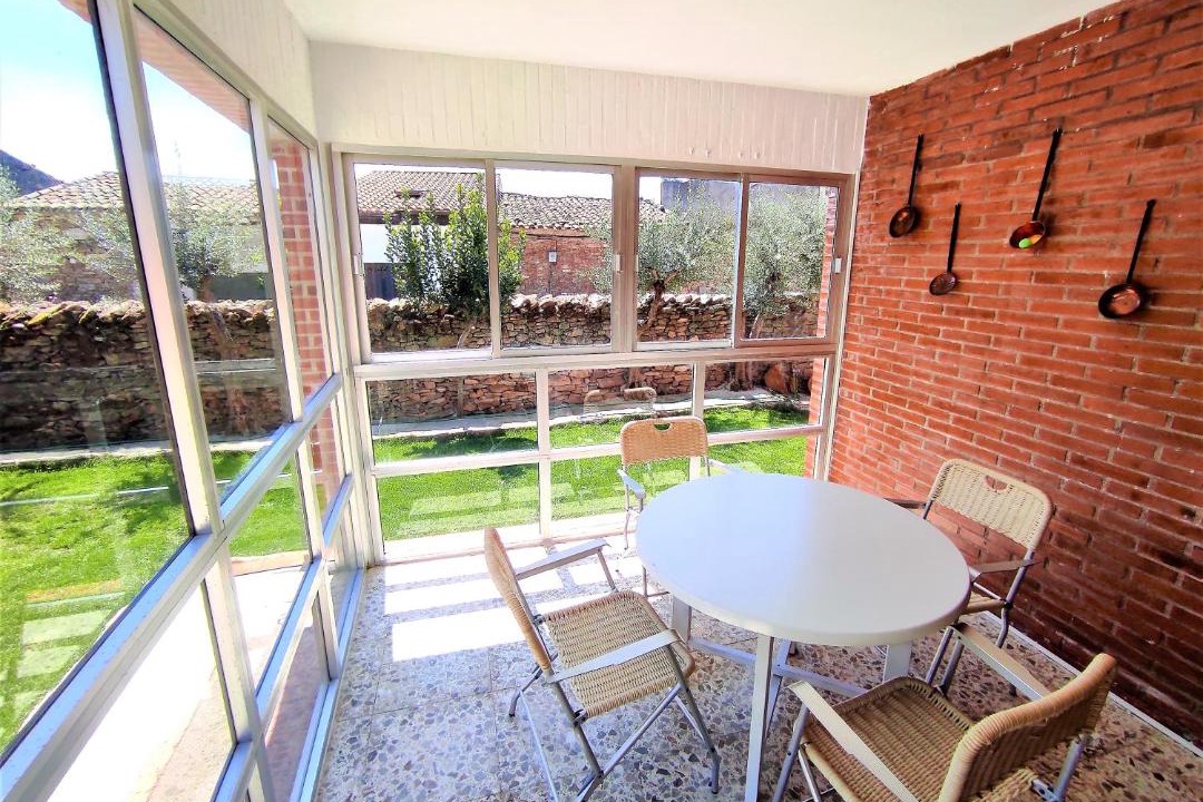 Photo of Patio Balcony in Lumbrales