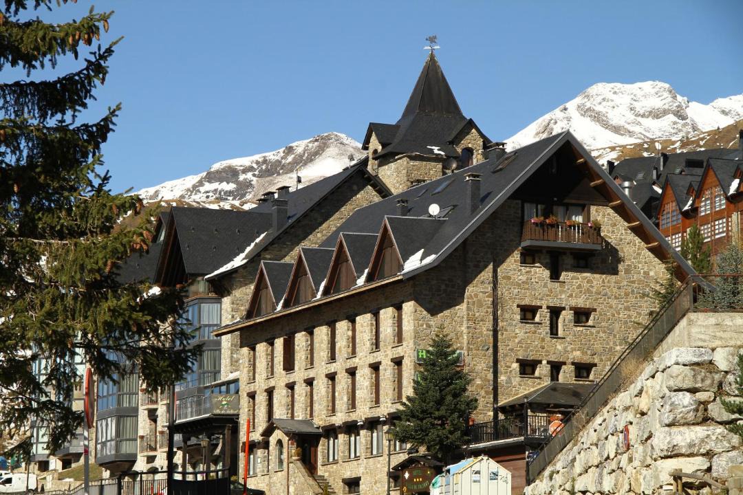 Photo of Buildings in Formigal