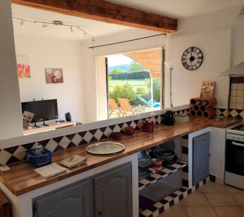 Photo of Kitchen in Jouques