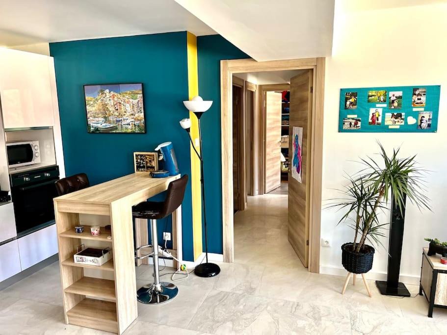 Photo of Livingroom in Oyonnax