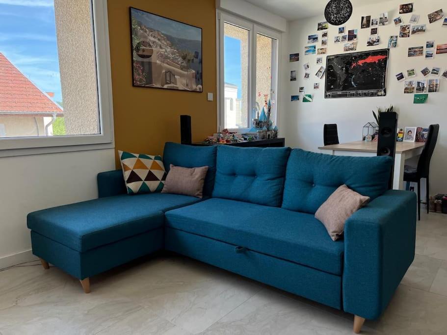 Photo of Livingroom in Oyonnax