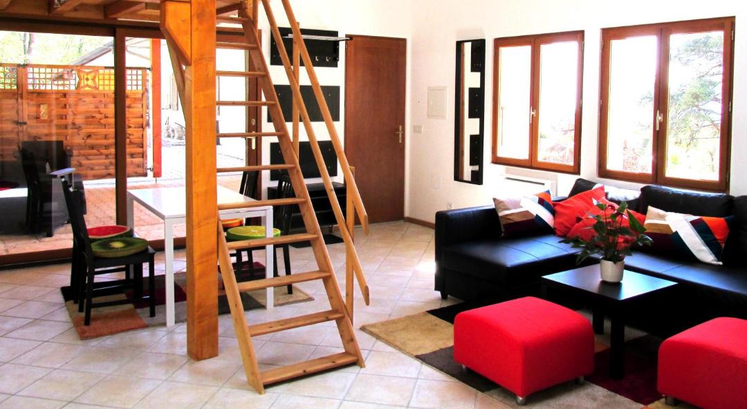 Photo of Livingroom in Gex