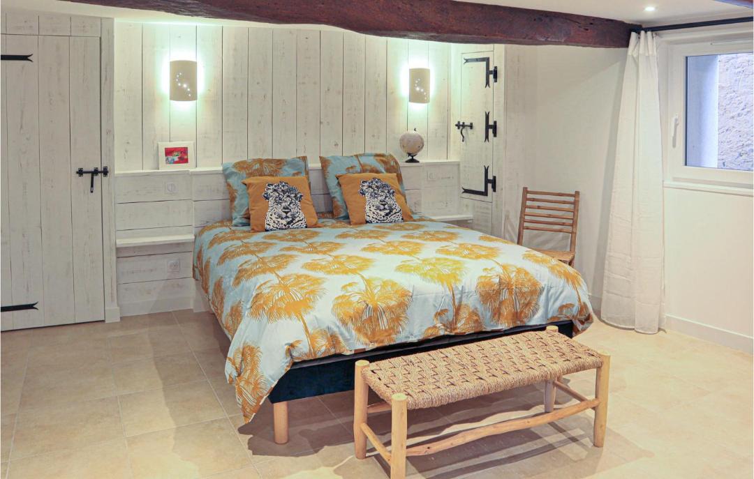 Photo of Bedroom in Bellegarde-sur-Valserine
