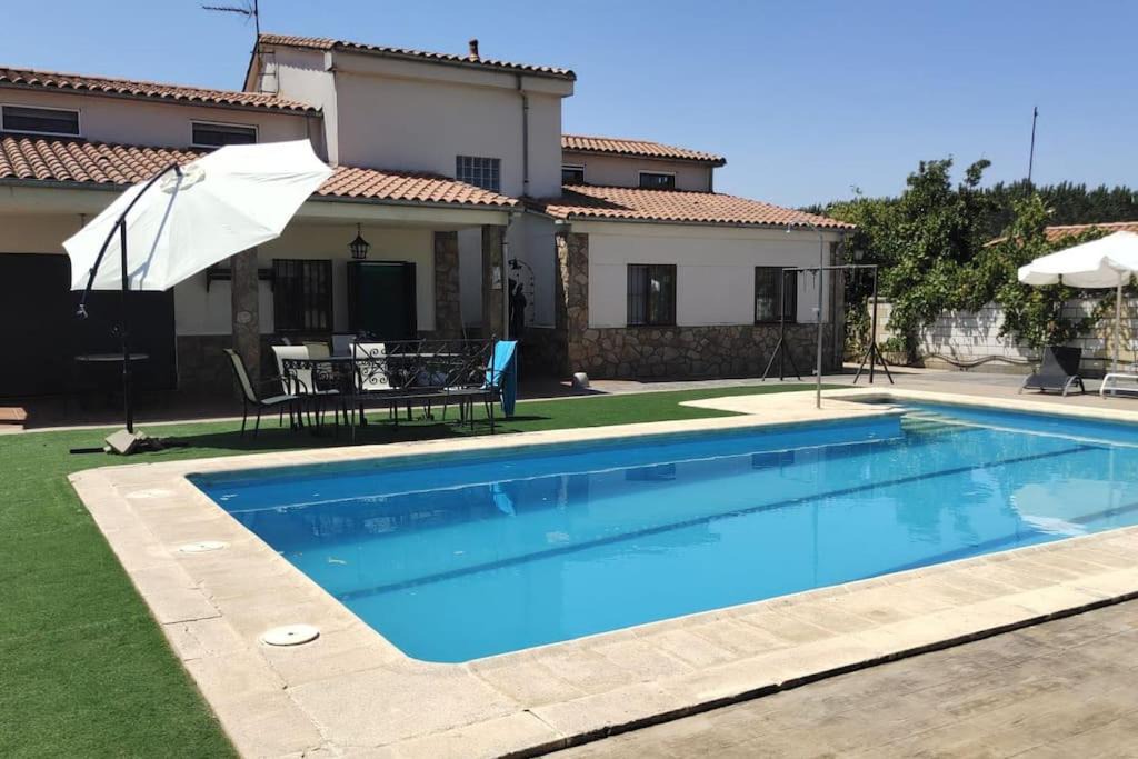 Photo of Outdoor in Coria