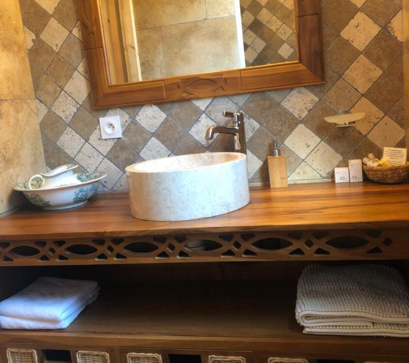 Photo of Bathroom in Fanjeaux