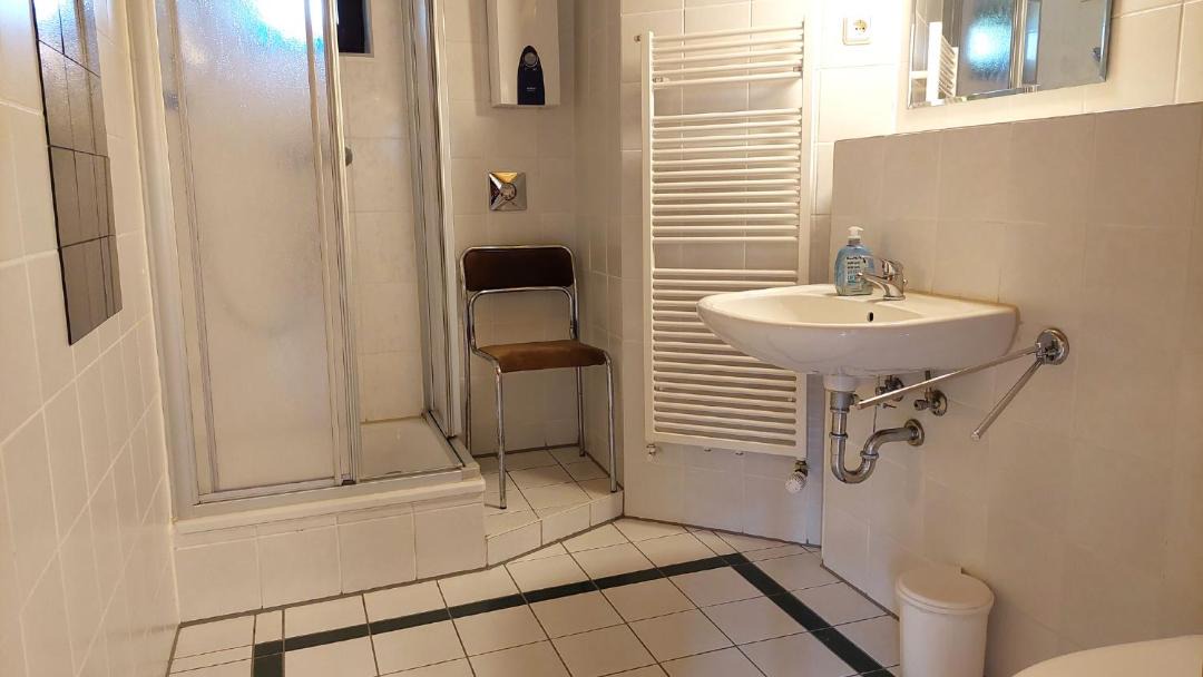 Photo of Bathroom in Pantow