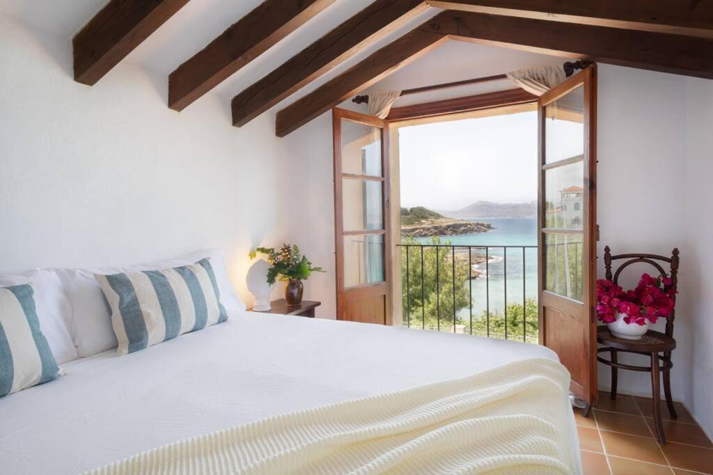Photo of Bedroom in Mal Pas-Bon Aire