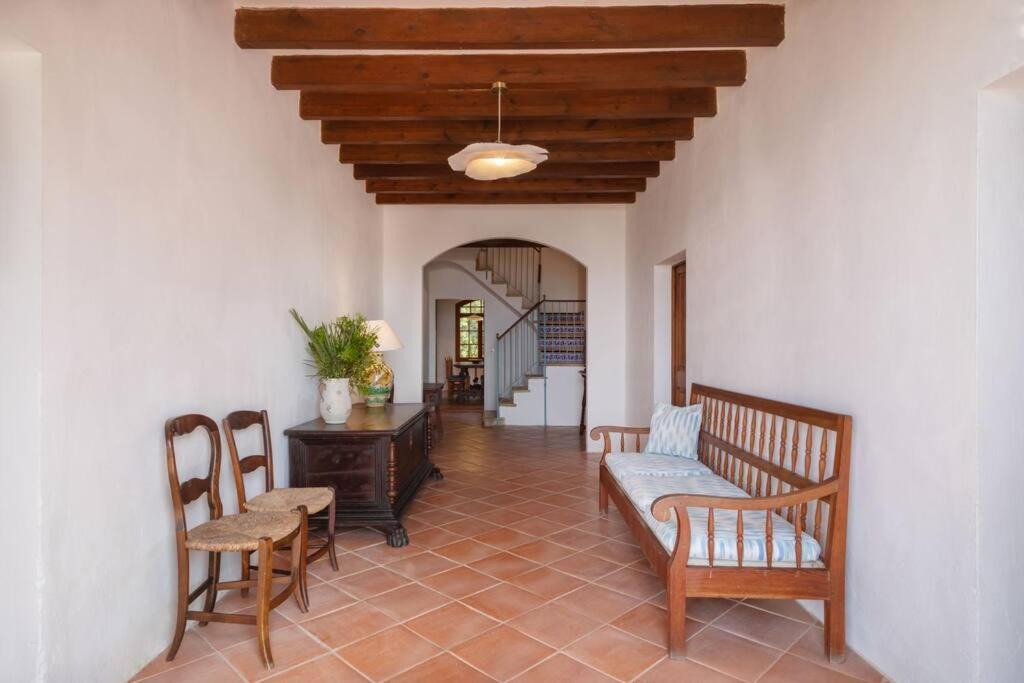 Photo of Livingroom in Mal Pas-Bon Aire