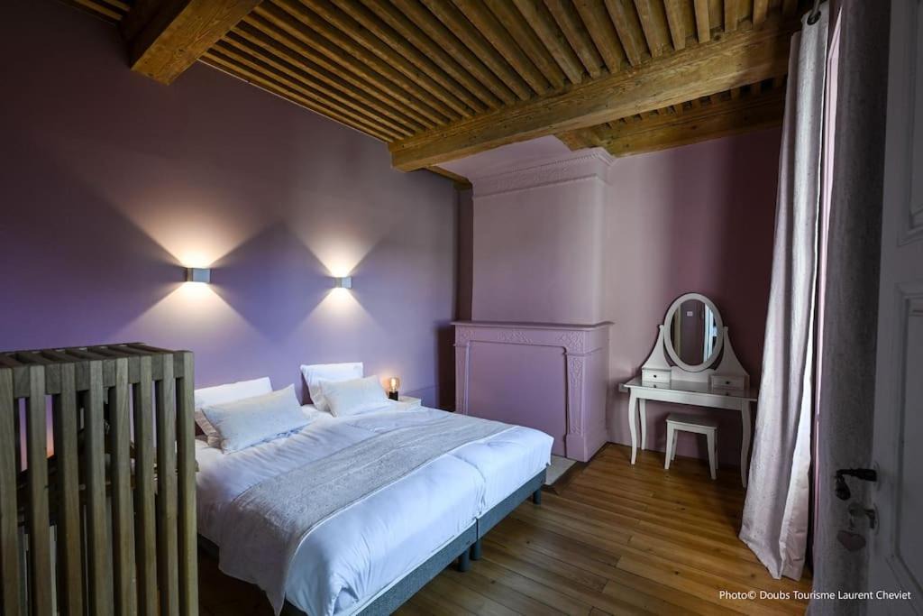Photo of Bedroom in Ornans