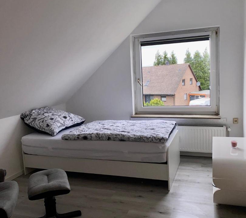 Photo of Others in Ahlten