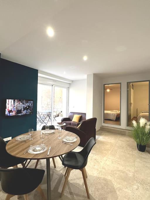 Photo of Livingroom in Faubourg