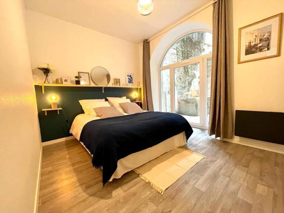 Photo of Bedroom in Nantua