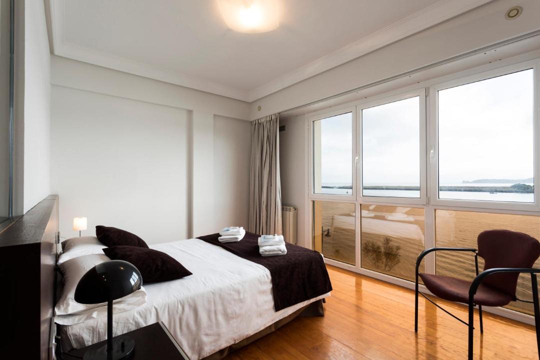 Photo of Bedroom in La Marina