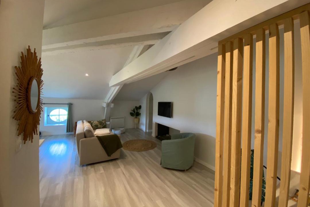 Photo of Livingroom in Vernaison