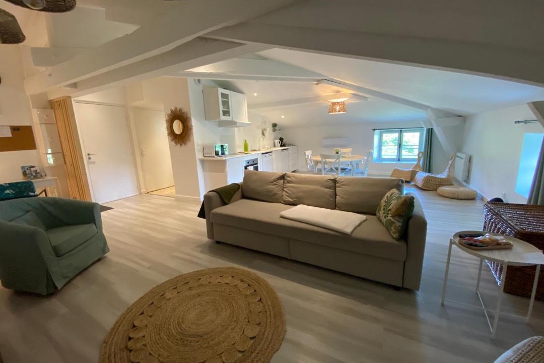 Photo of Livingroom in Vernaison