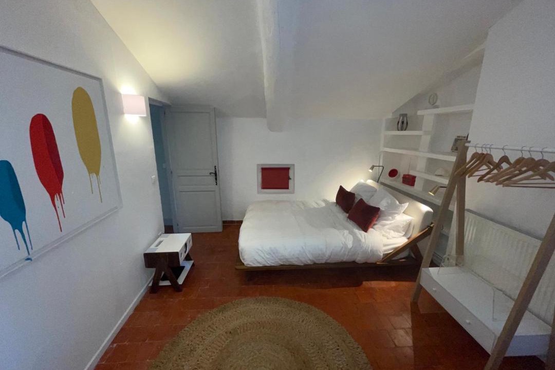 Photo of Bedroom in Apt