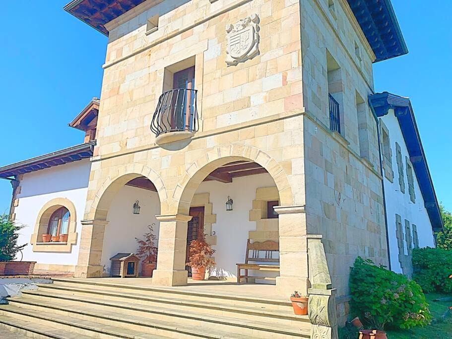 Photo of Buildings in Escobedo de Camargo