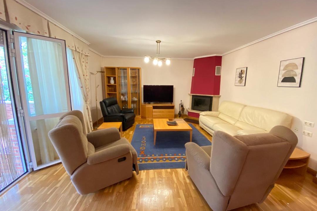 Photo of Livingroom in Baranain