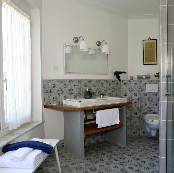 Photo of Bathroom in Salin-de-Giraud