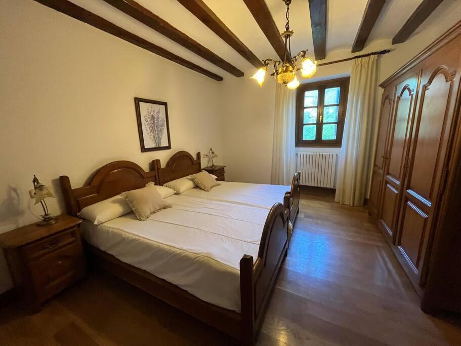 Photo of Bedroom in Egues