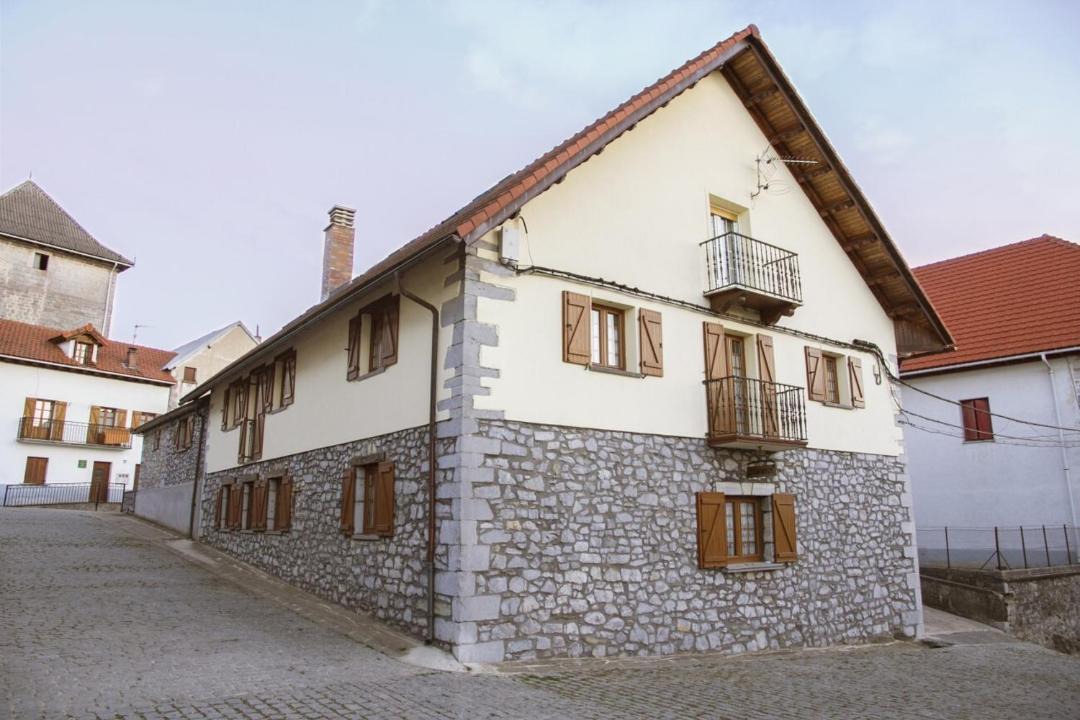 Photo of Buildings in Villanueva de Aezcoa