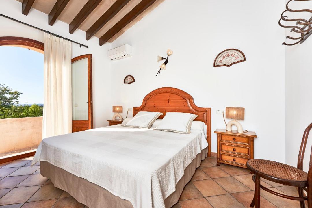 Photo of Bedroom in Buger