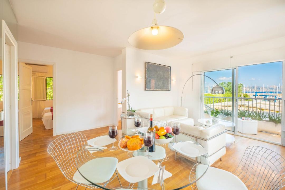 Photo of Livingroom in Mal Pas-Bon Aire