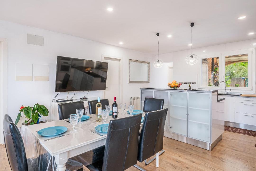 Photo of Kitchen in Es Garrovers