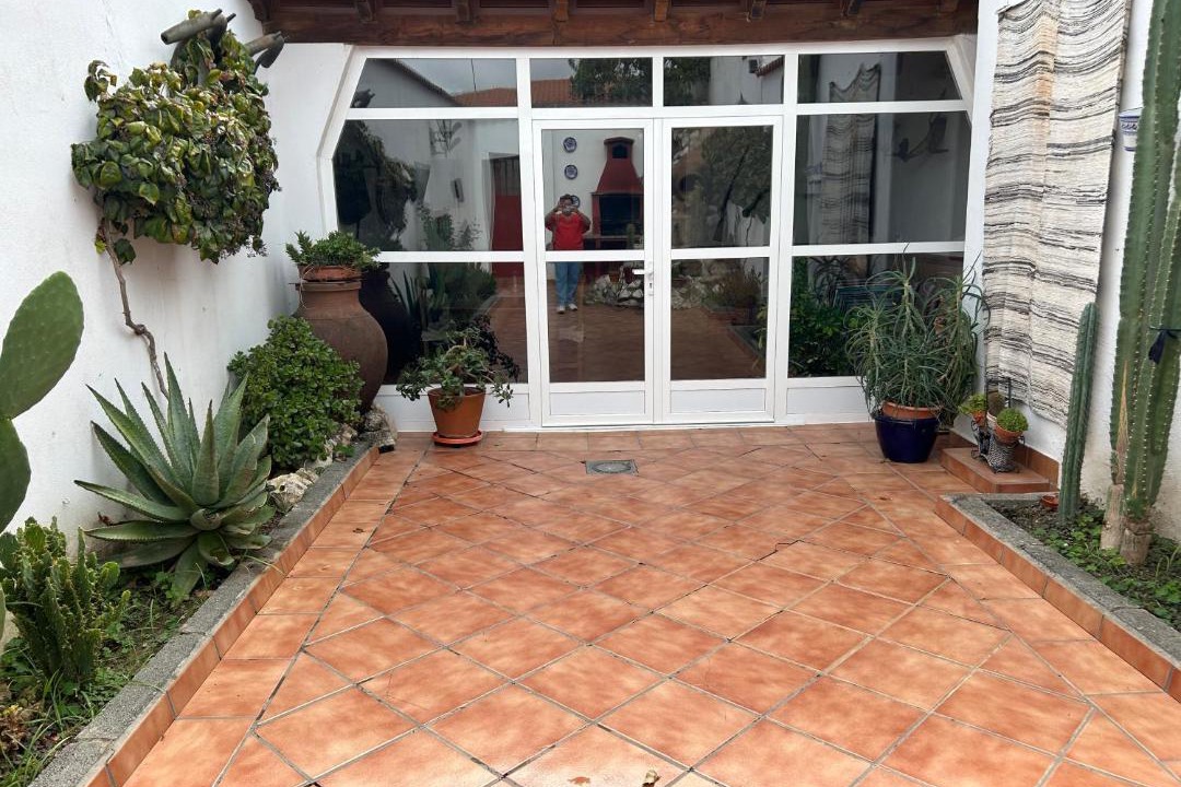 Photo of Patio Balcony in La Nava de Santiago
