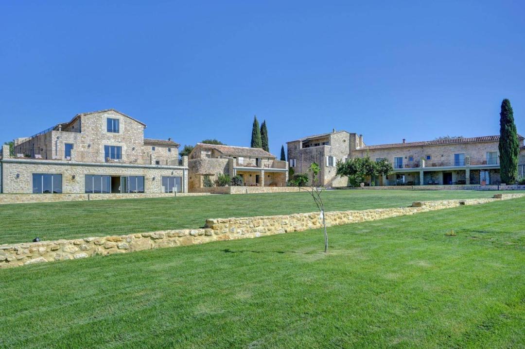 Photo of Buildings in Garrigues-Sainte-Eulalie