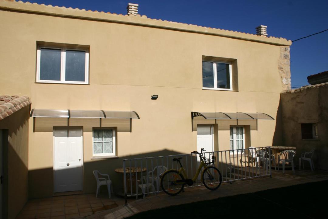 Photo of Buildings in Adradas