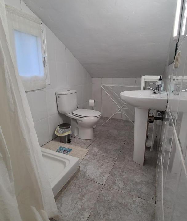 Photo of Bathroom in Cuestaedo