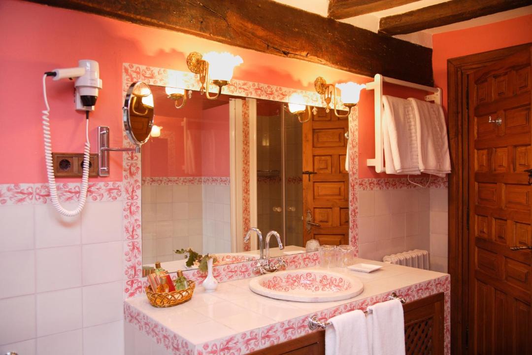 Photo of Bathroom in Hazas