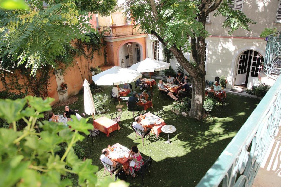 Photo of Others in Carpentras