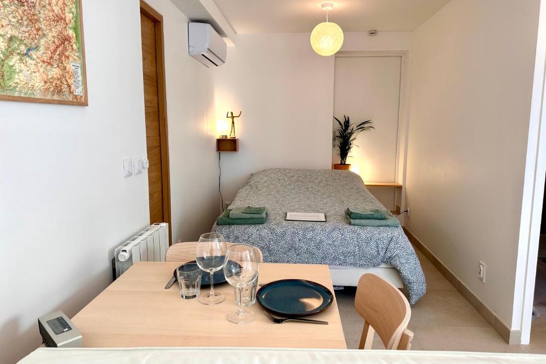 Photo of Bedroom in Peyrolles-en-Provence