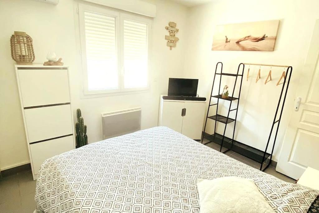 Photo of Bedroom in Route d'Arles
