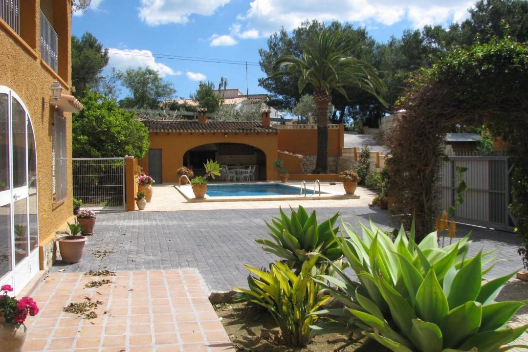Photo of Buildings in Moravit