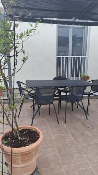 Photo of Patio Balcony in Montfavet