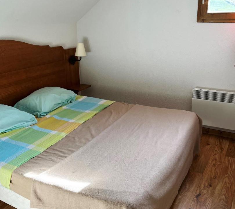 Photo of Bedroom in Albiez-le-Vieux